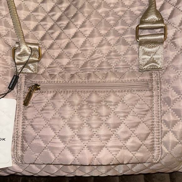 Diaper Bag Tote w/Pacifier Case & Changing Pad.Large Capacity *Brand New w/Tags - Picture 16 of 16